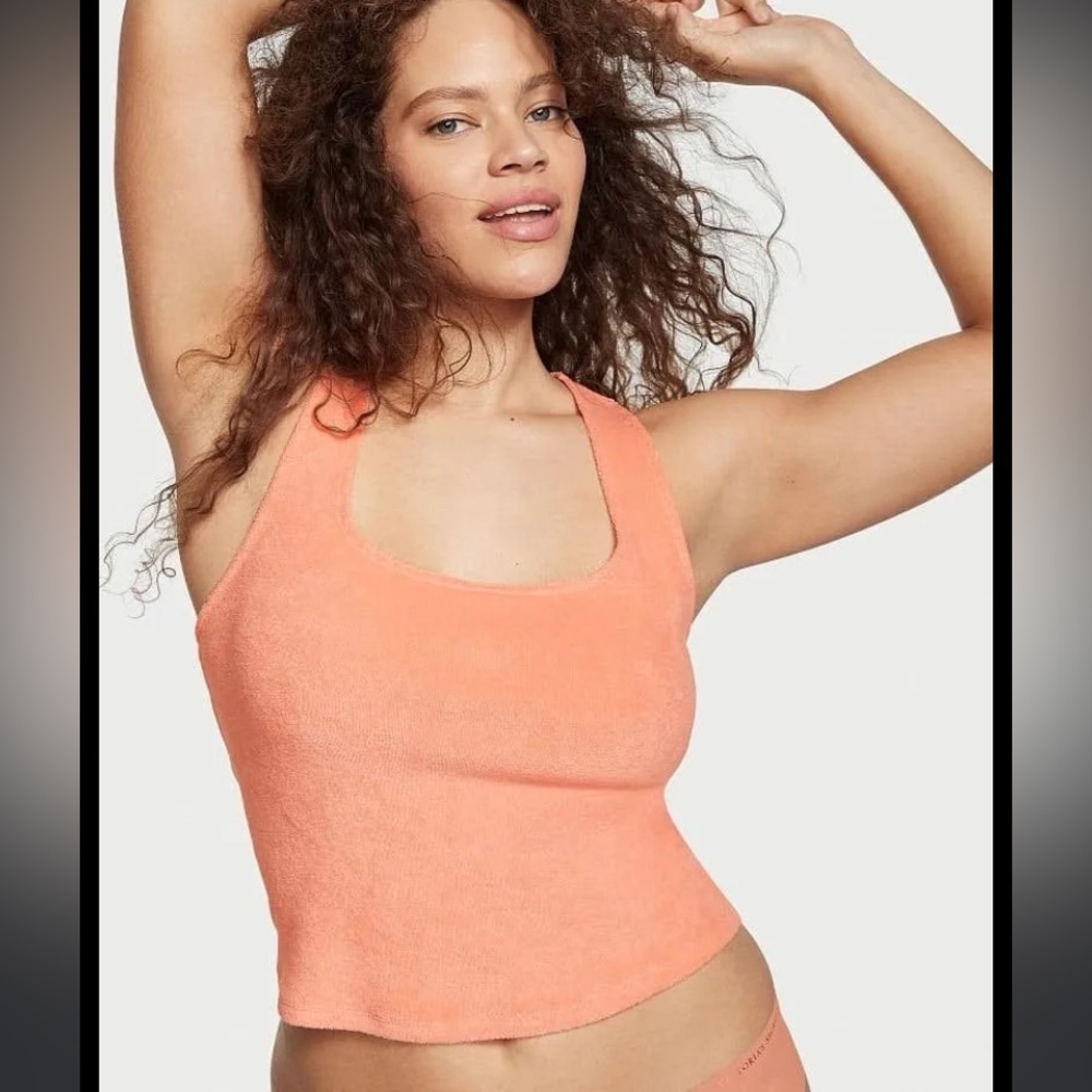 Victoria’s Secret On Point peach French Terry racer back tank size Xs